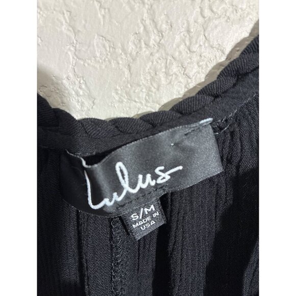 Lulus tank top Womens S/M Black Crinkle Rayon Sleeveless Braided Strap Top - Picture 2 of 9